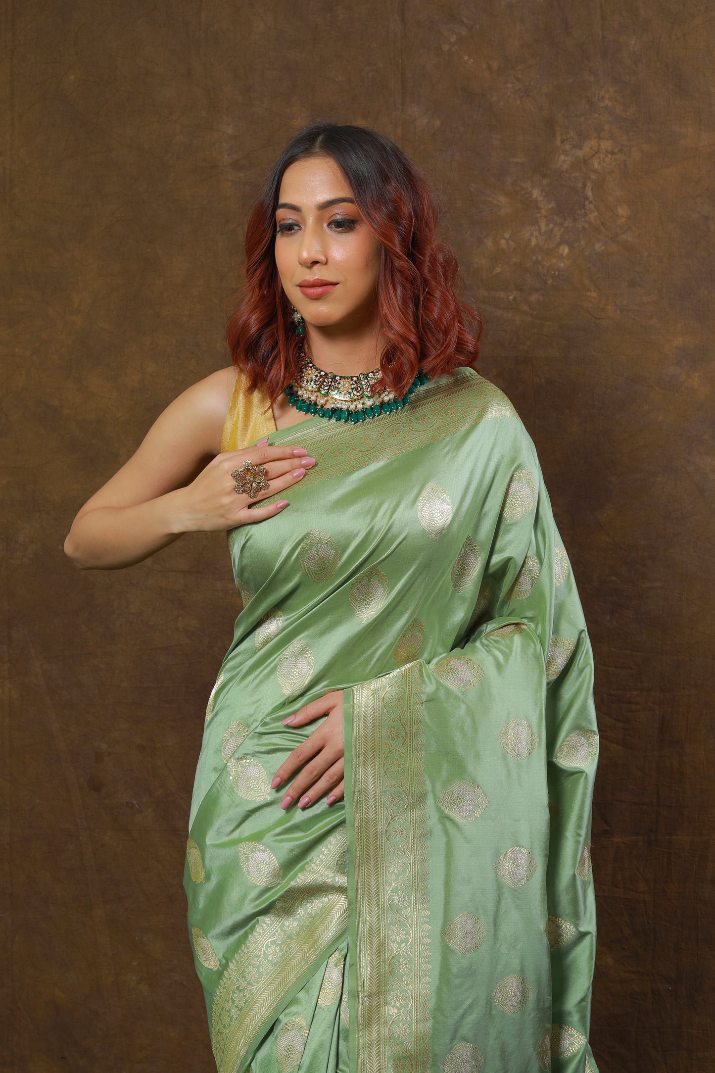 Pista Green Handwoven Kadwa Katan Silk Saree - Panaya 