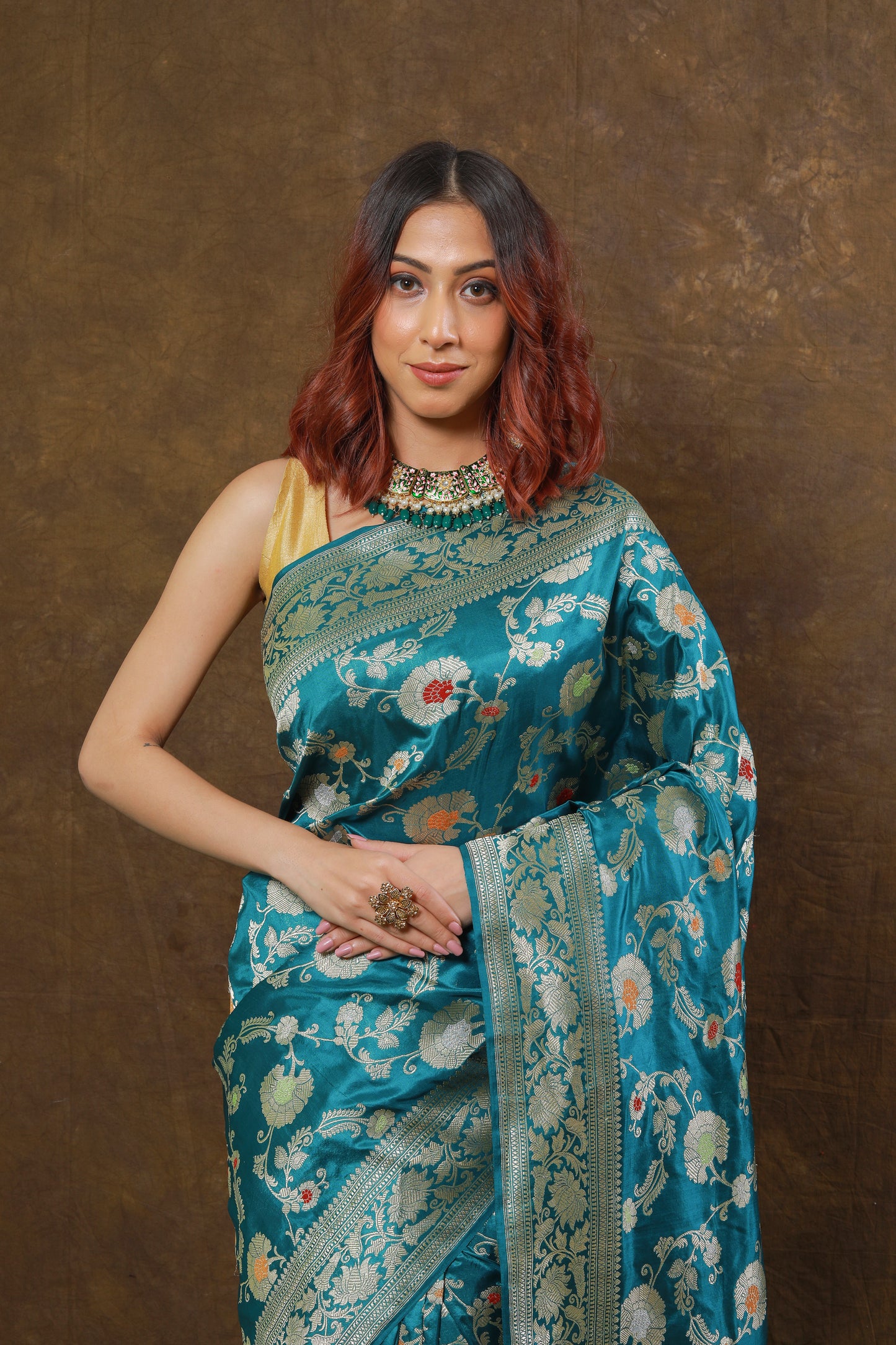 Morkanthi Handwoven Kadwa Katan Silk Saree - Panaya 