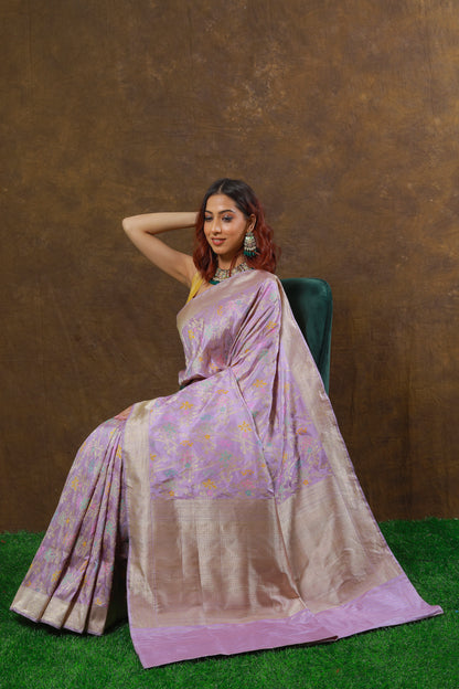 Lavender Handwoven Kadwa Katan Silk Saree - Panaya 