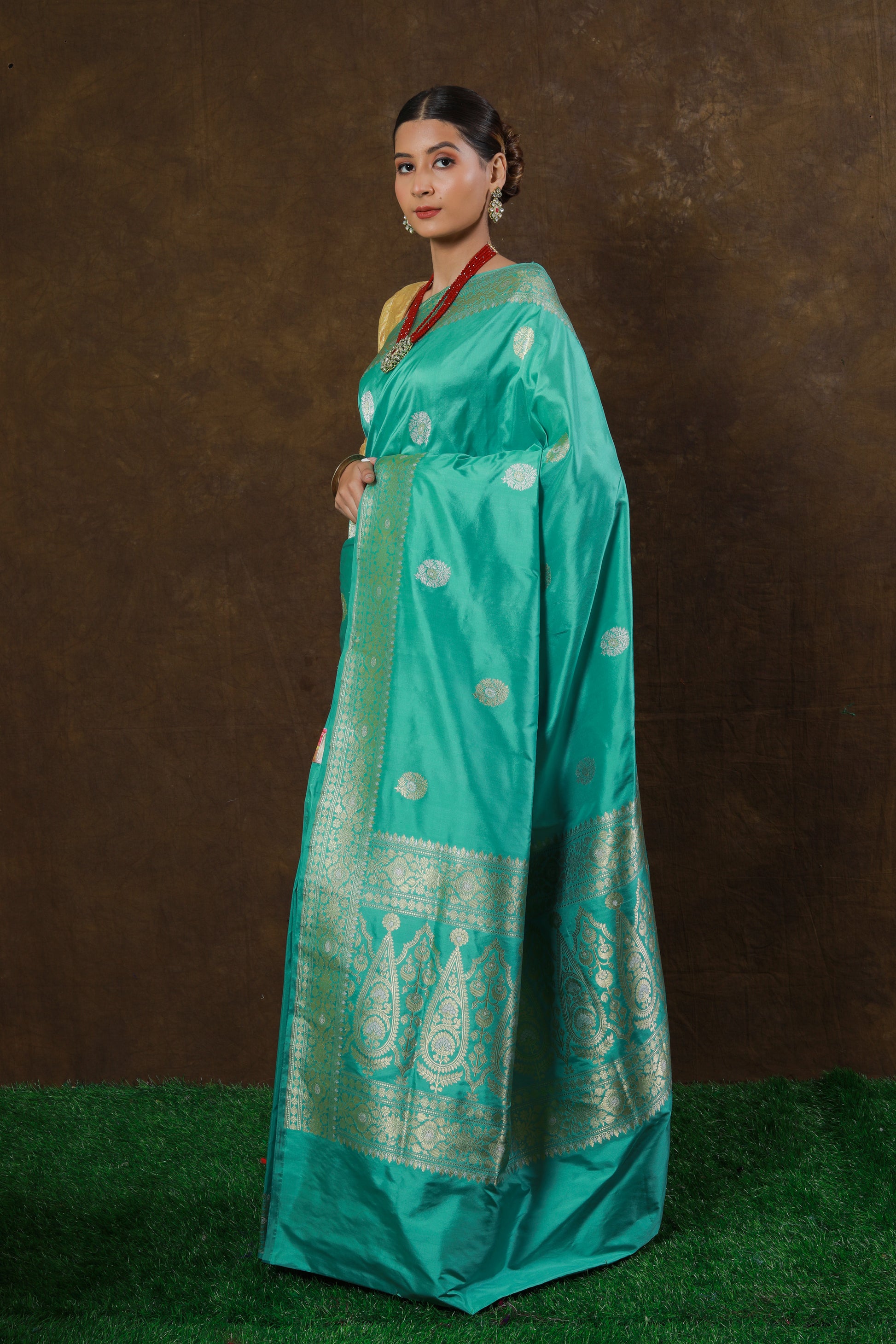 Light Green Handwoven Kadwa Katan Silk Saree