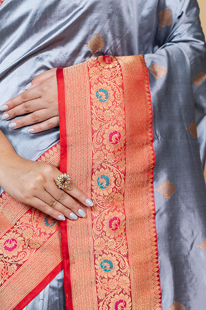 Grey Katan Silk Saree — Kadwa Booti