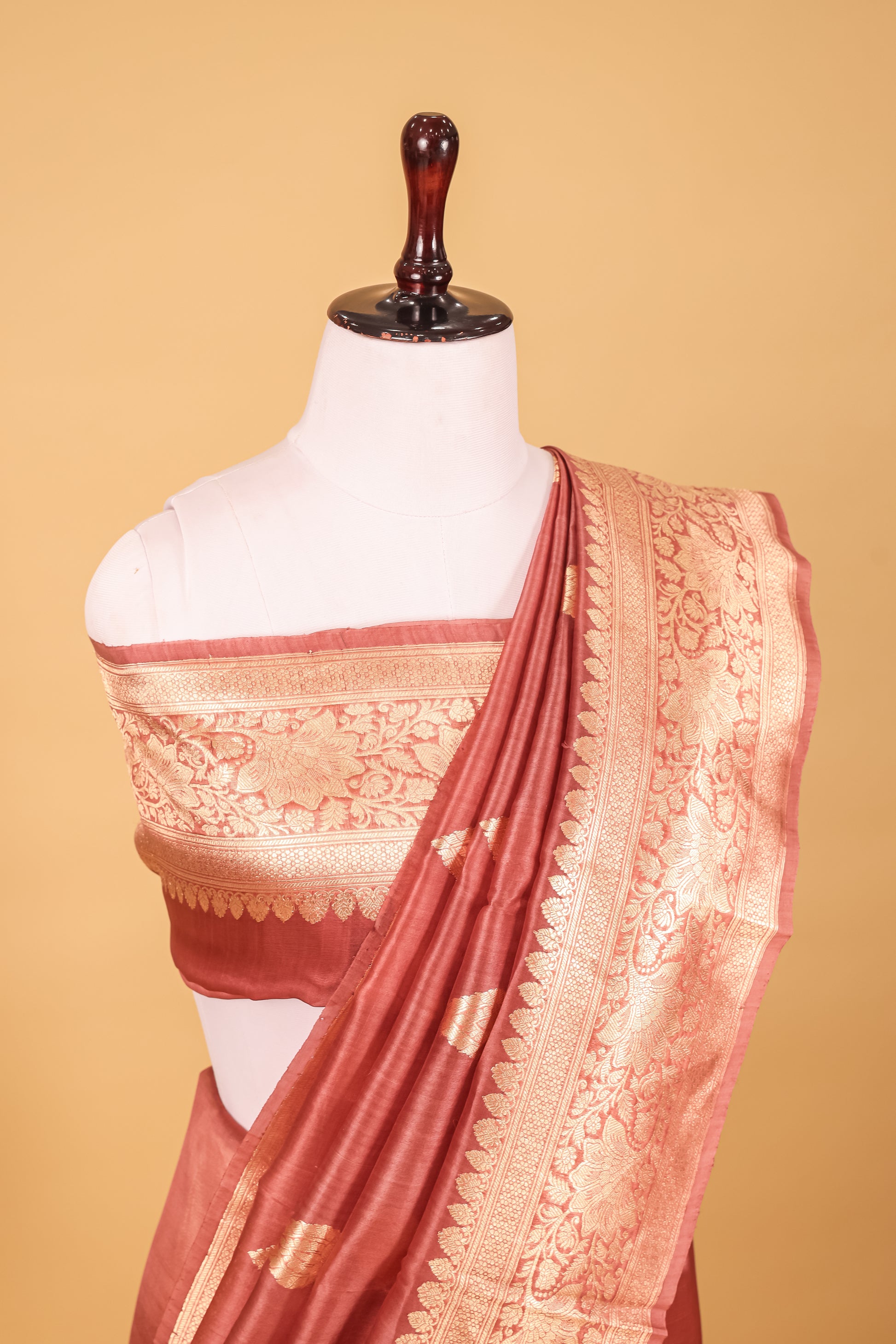 Pink Organza Silk Kadhwa Saree