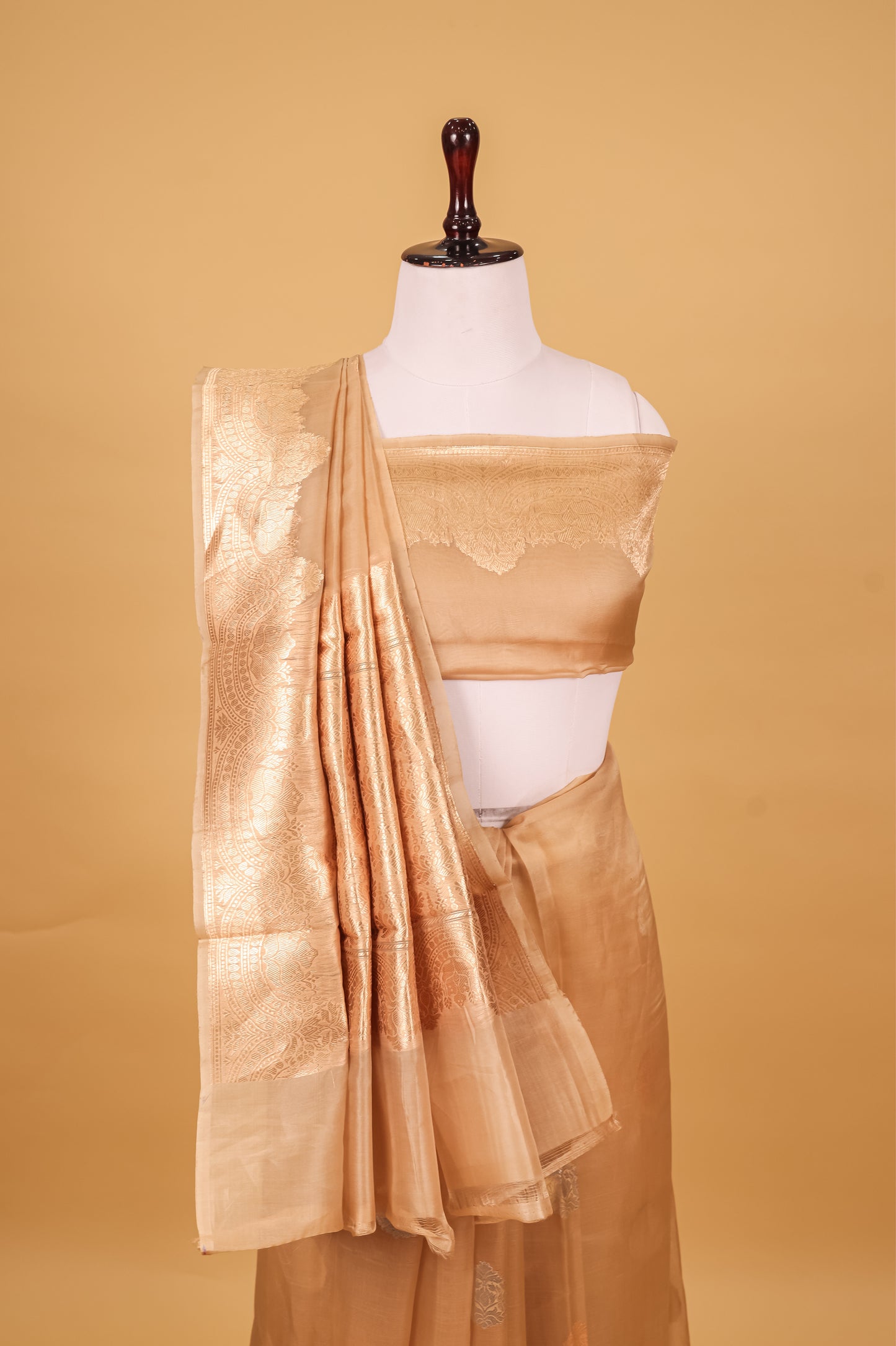 Gold Organza Silk Kadhwa Saree - Panaya 