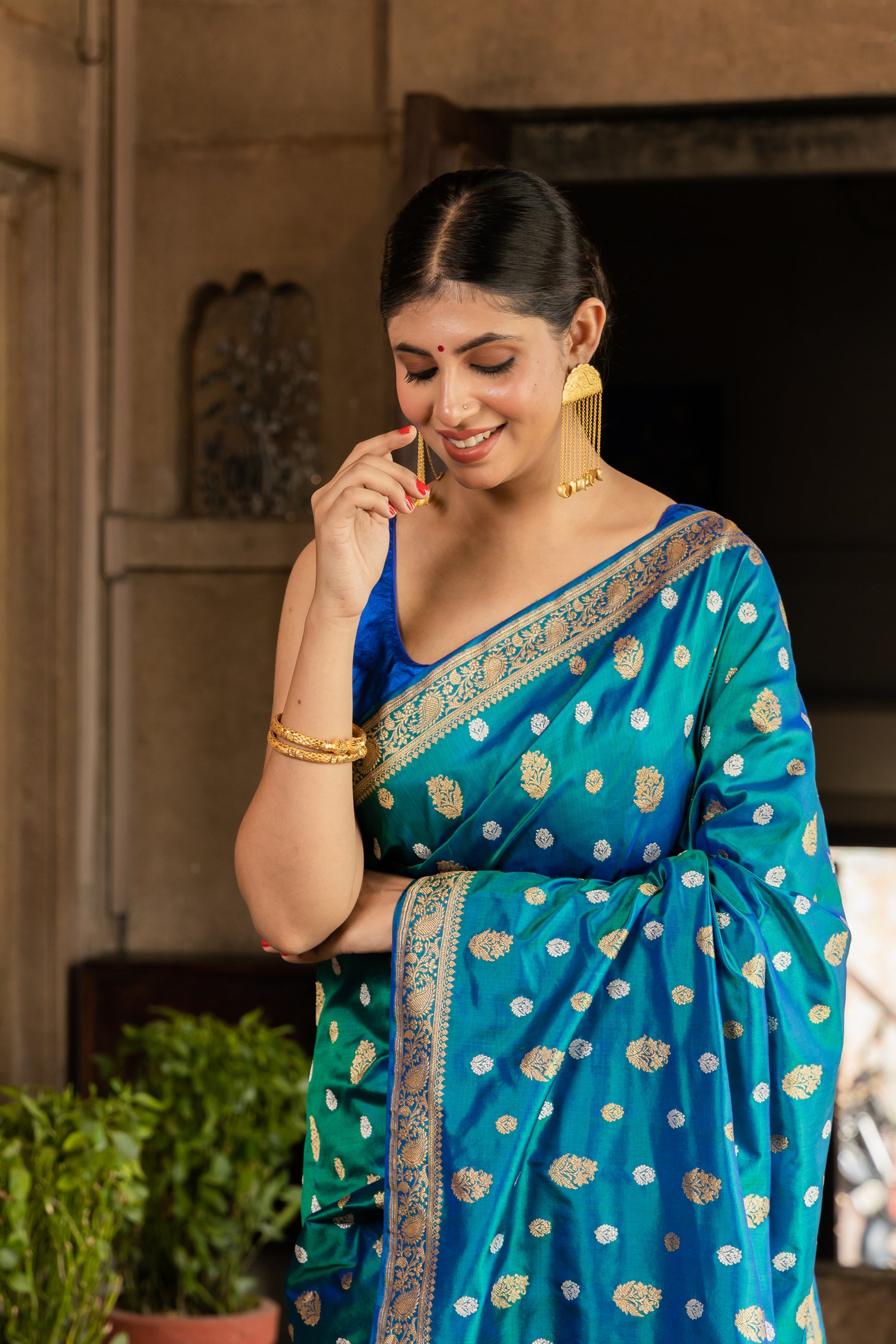 Teal Handwoven Kadwa Katan Silk Saree