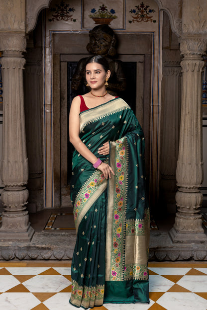 Bottle Green Handwoven Kadwa Katan Silk Saree - Panaya 