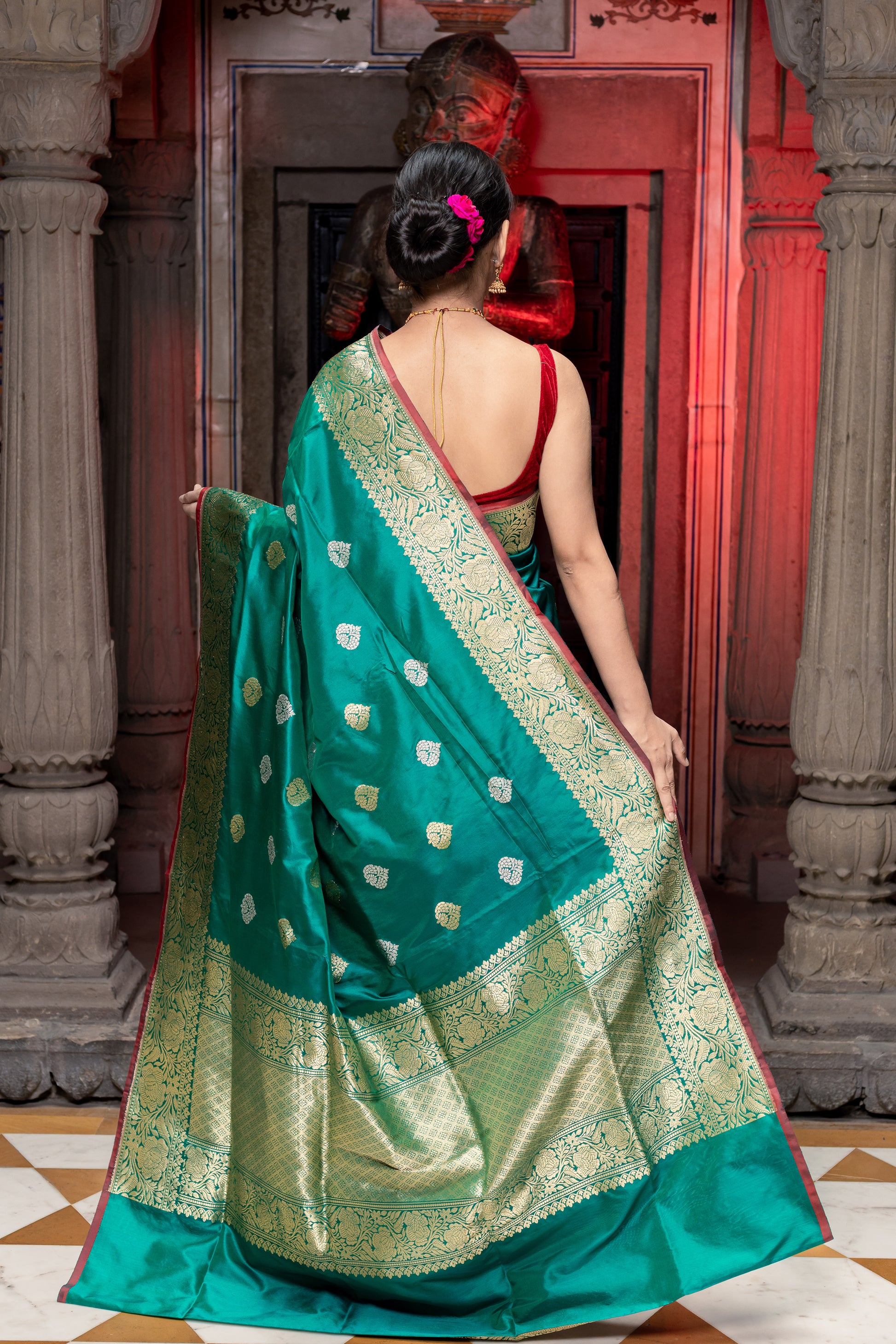 Green Handwoven Kadwa Katan Silk Saree