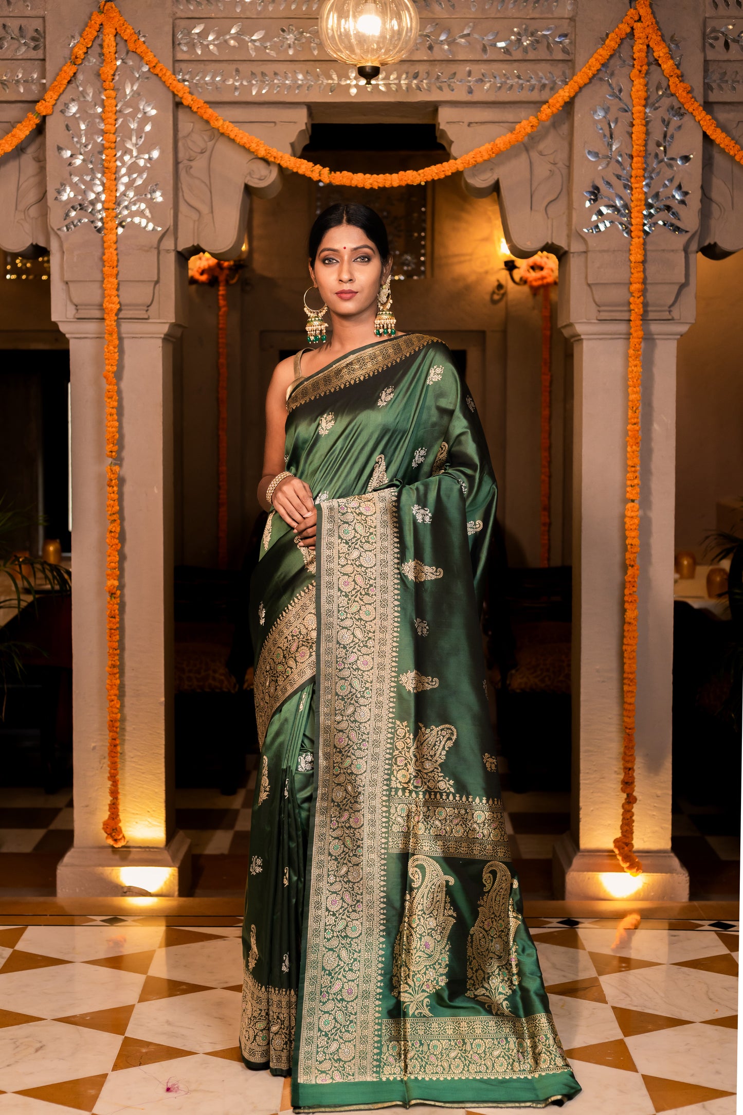 Green Handwoven Kadwa Katan Silk Saree - Panaya 