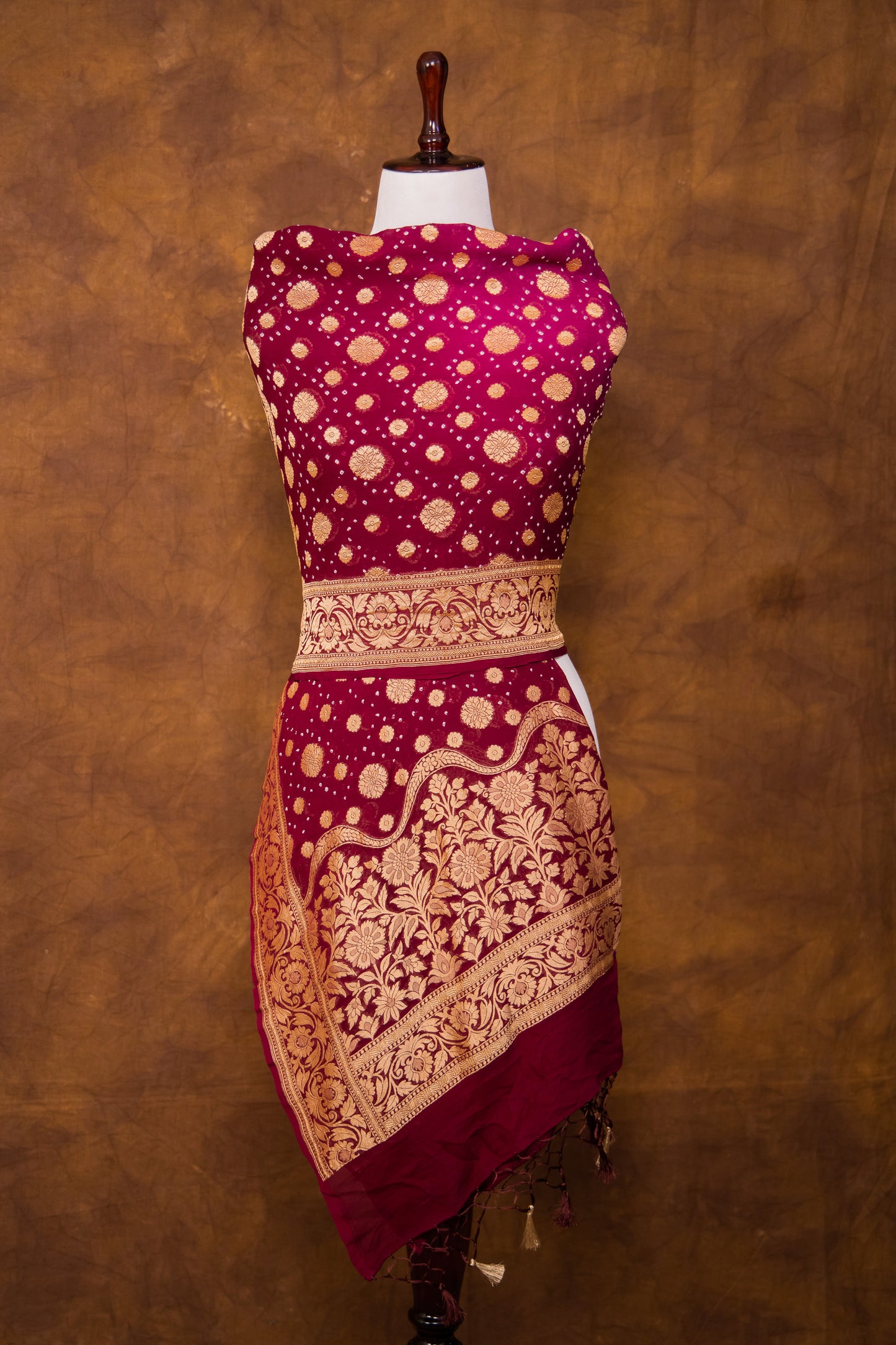 Magenta Georgette Khaddi Pure Silk Dupatta - Panaya 