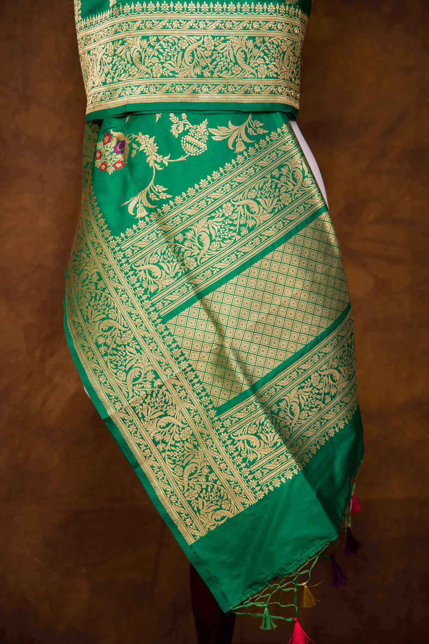 Green Katan Pure Silk Dupatta - Panaya 