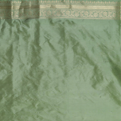 Pista Green Handwoven Kadwa Katan Silk Saree - Panaya 