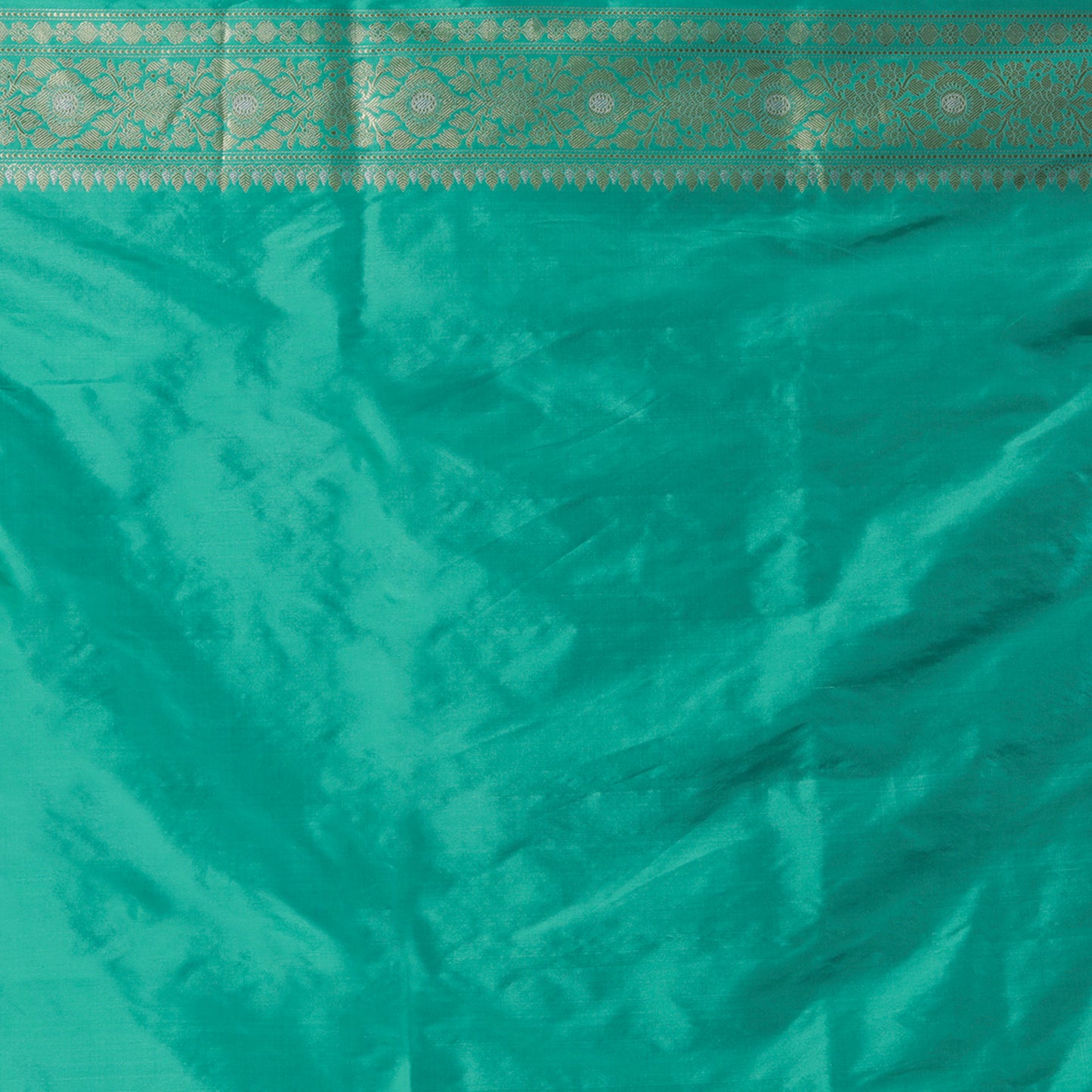 Light Green Handwoven Kadwa Katan Silk Saree - Panaya 
