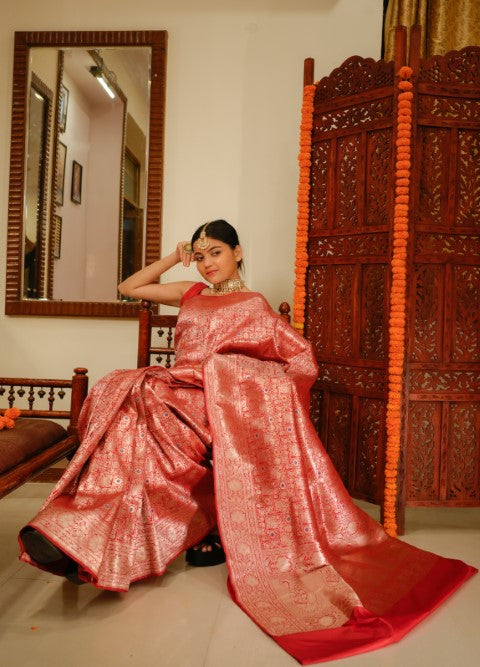 Buy Red Sarees for Women by Banarasi Silk Works Online | Ajio.com